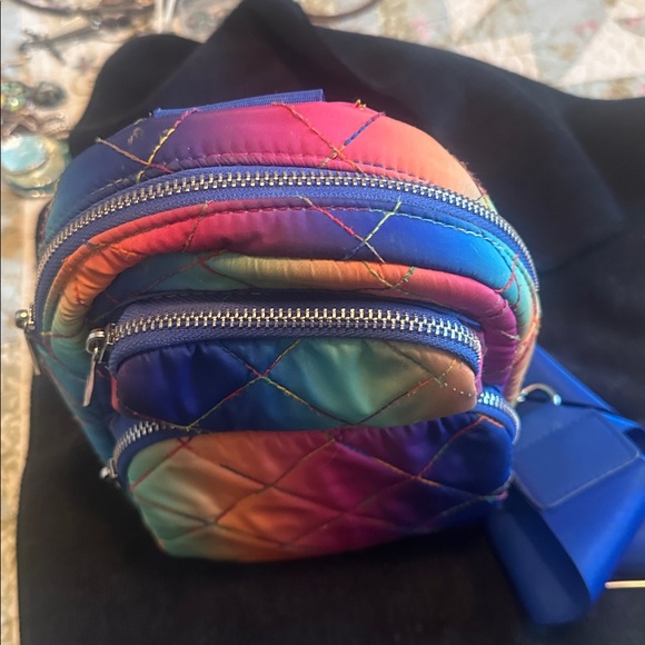 Small backpack - Picture 3 of 6